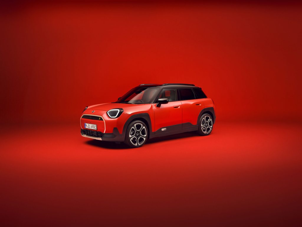 The new MINI Aceman