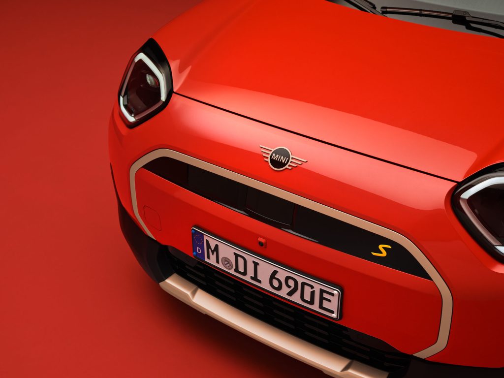 The new MINI Aceman