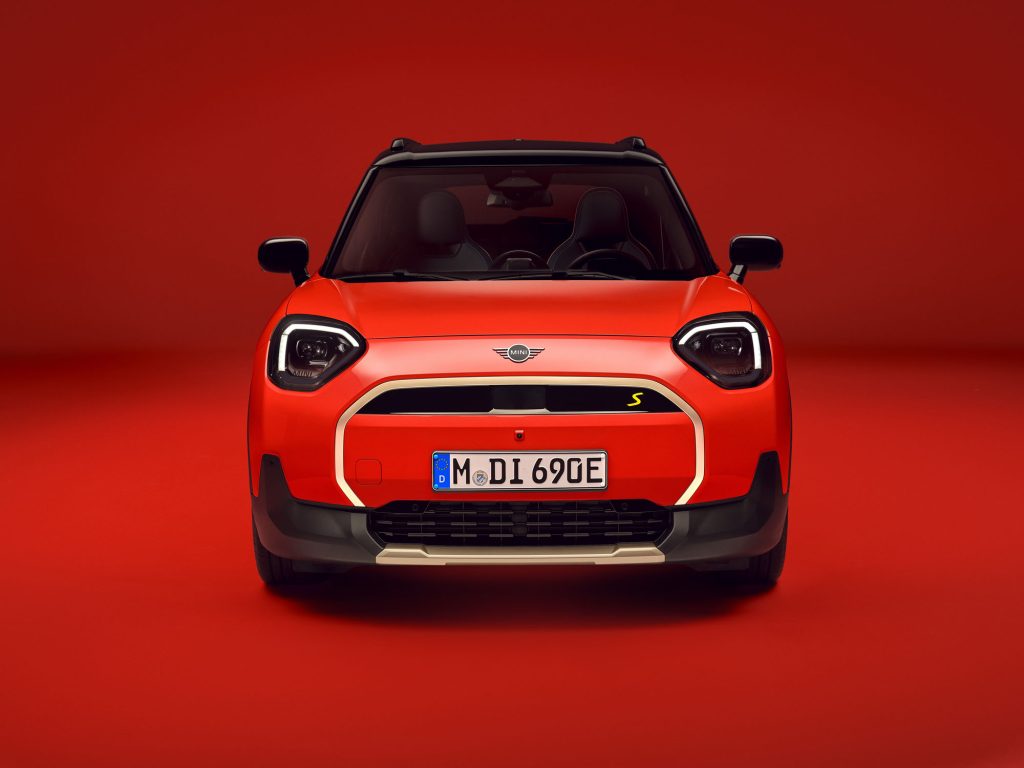 The new MINI Aceman